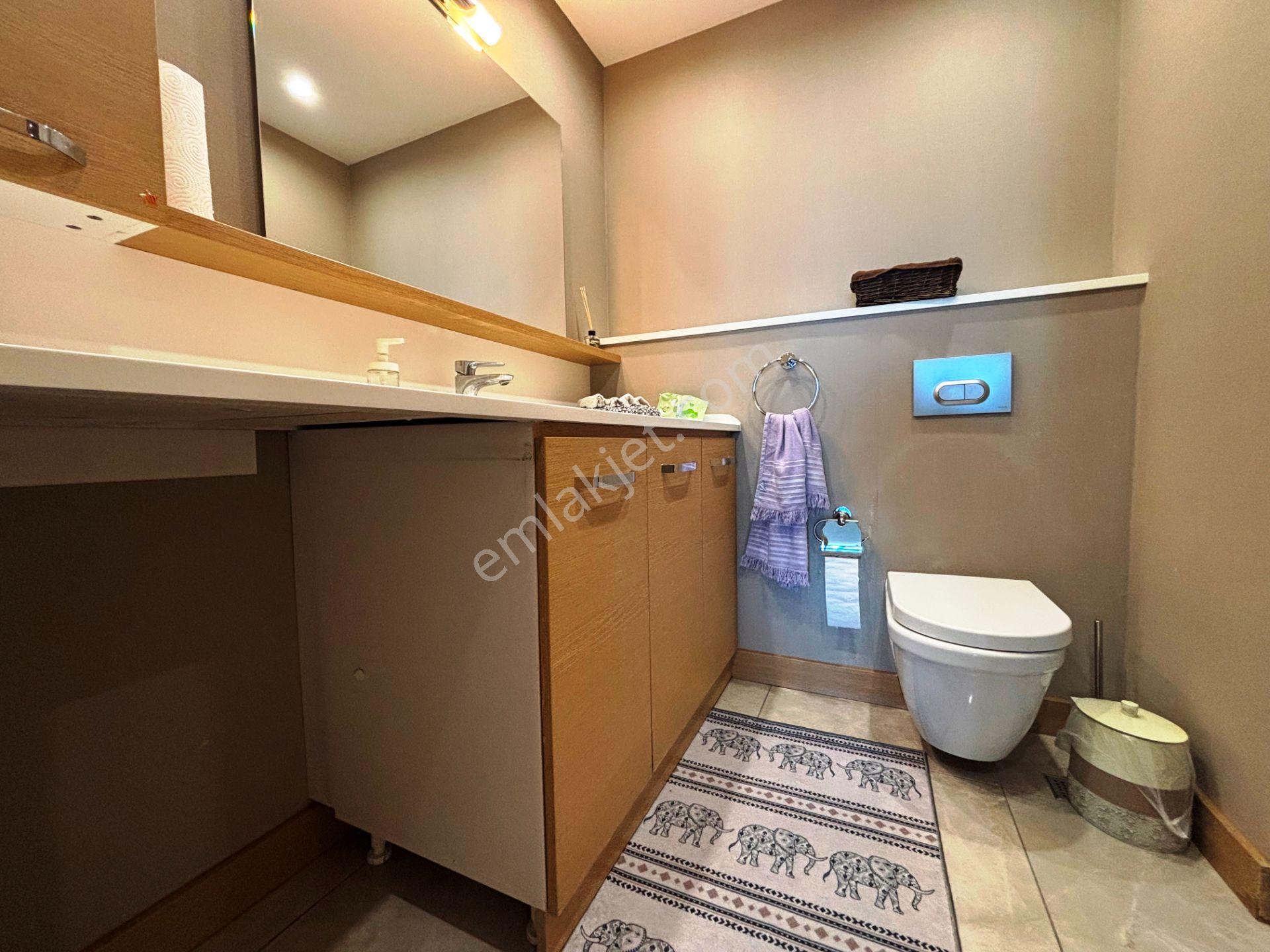 Kartal Mesa Marmara 147m2 Masrafsız Eşyalı Yüksek Kat Kiralık 3+1 - Görsel 20