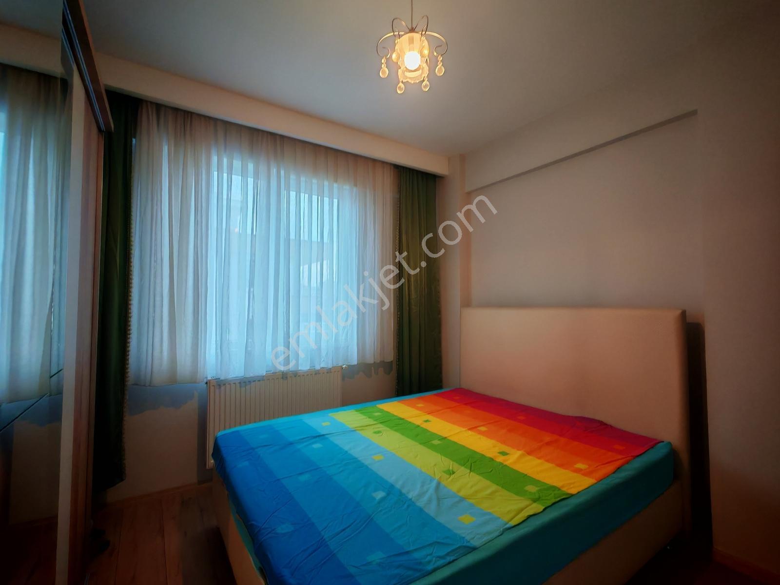 Tramvay Durağına Yakın Deniz Mazaralı Eşyalı Kiralık 1+1 Daire - Görsel 25