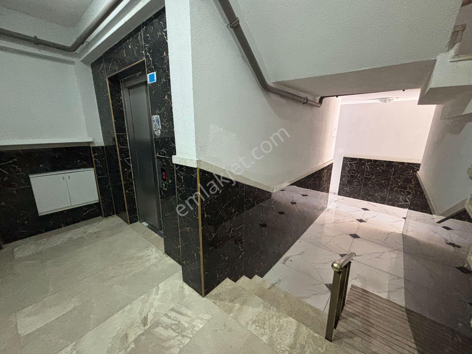 **eryıldız Gayrimenkul'den**acill Kapalı Pazar Yanı Merkezde 115m2 Lüks 2+1** - Görsel 32