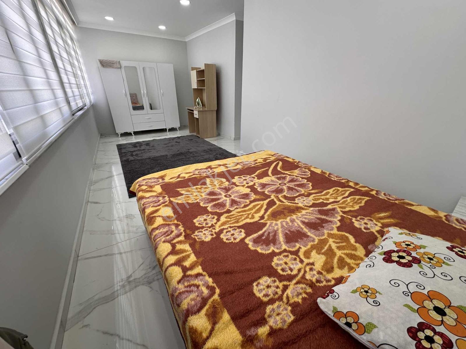 Kasrevi'den 85m2 Eşyalı 1+1 Kiralık Bütün Faturalar Kiraya Dahil - Görsel 4