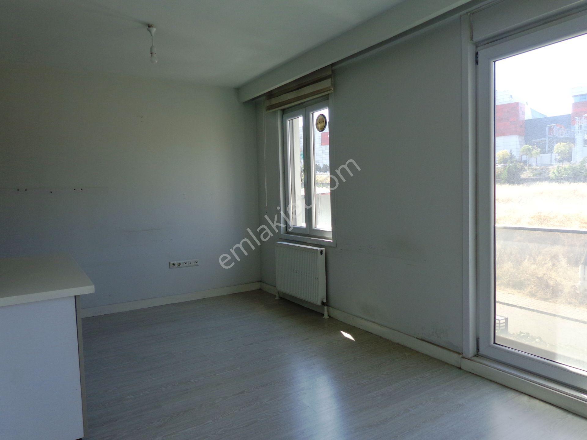 Sultanbeyli By Concept Evleri Ara Kat Balkonlu 95m2 Kiralık 2+1 - Görsel 5