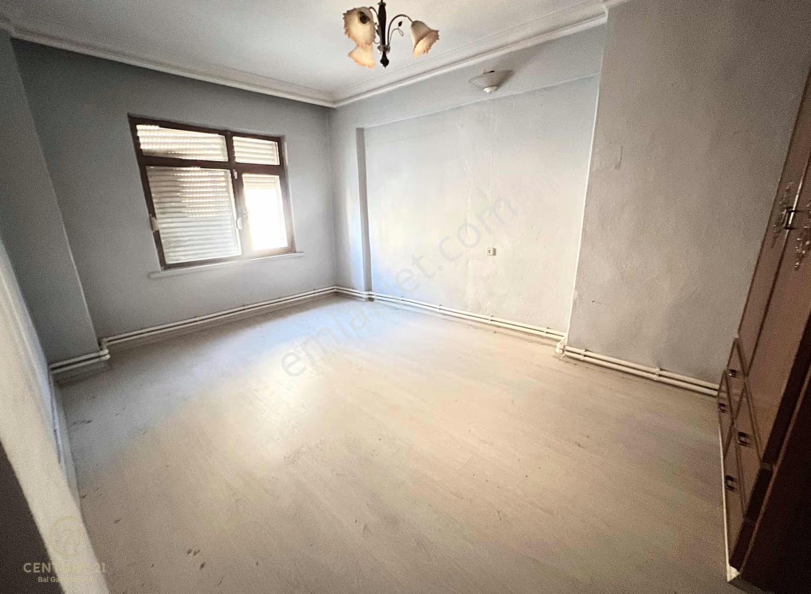 Atalar Caddesi Üzeri Merkezi Konum Satılık 2+1 Daire - Görsel 21