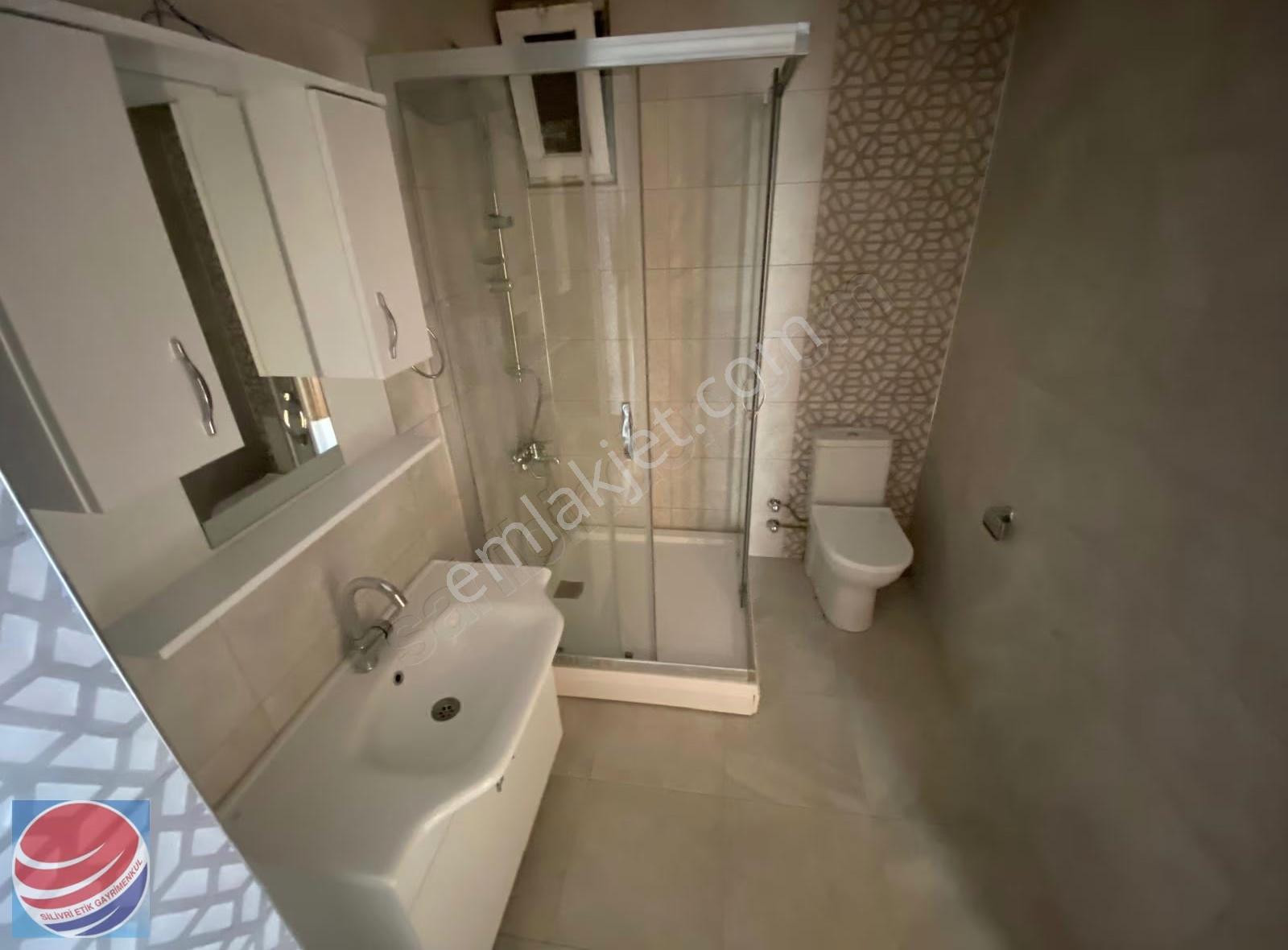 Silivri Fatih Mahallesi Zümrüt Sitesinde 3+1 Kiralık Daire.. - Görsel 5