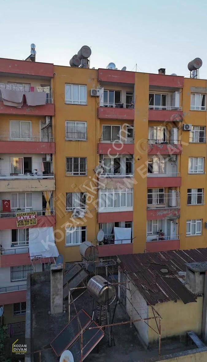 Kozan Divan Emlak'tan Merkezde Az Katlı Ara Kat Ful Yapılı Daire - Görsel 6