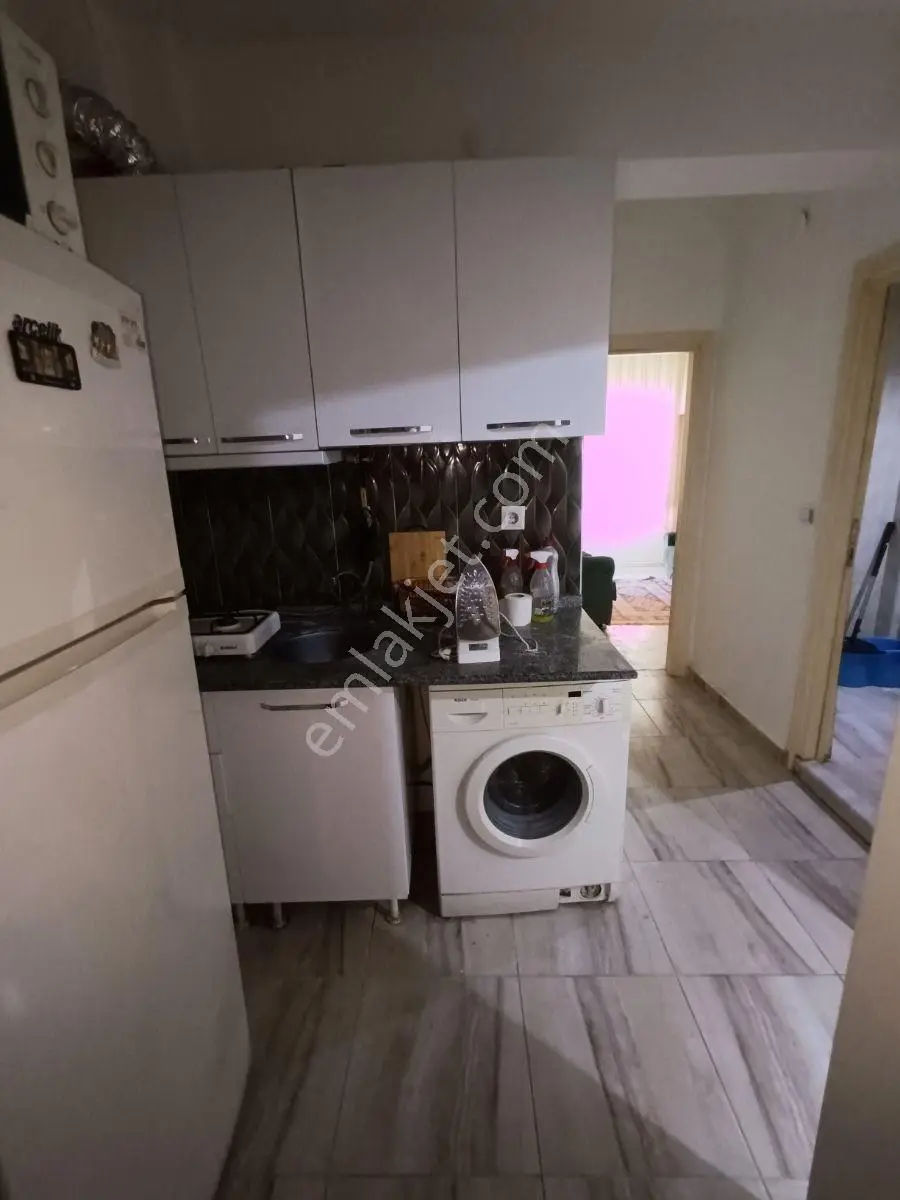 Üniversite Yakını Abonelikleri Açık Kiralık Eşyalı 1+1 Daire - Görsel 9