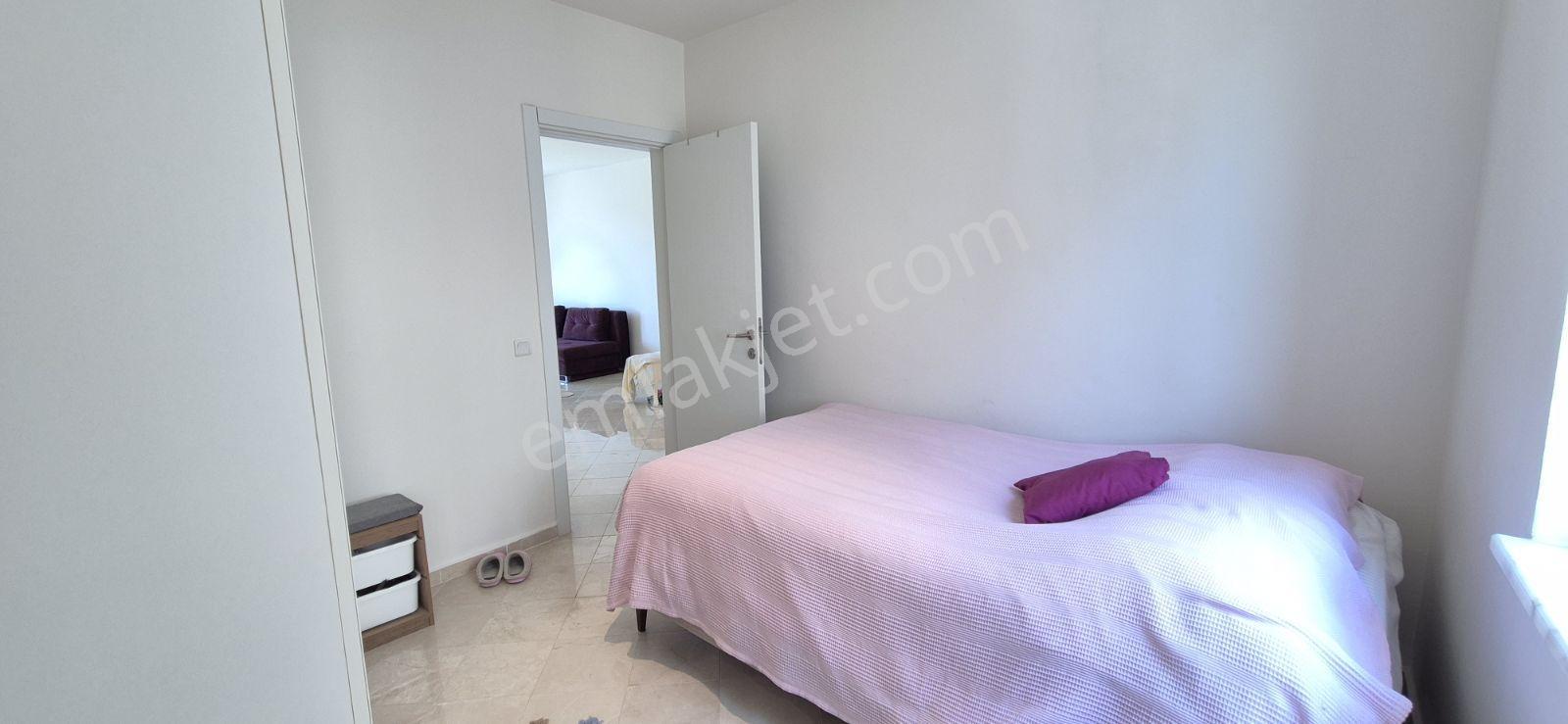 Eşyalı 4 Aylık Kiralık Kuşadası Golf 2+1 Deniz Havuz Manzaralı - Görsel 16