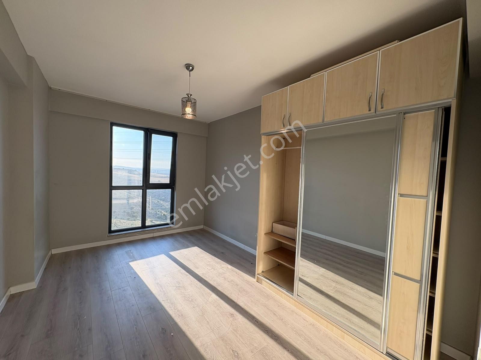 İncekte Vadi Manzara/yerden Isıtma/cam Balkon/fiber Altyapı 1+1 - Görsel 29