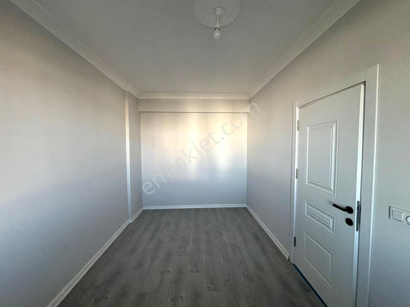 **eryıldız Gayrimenkul'den**site İçinde Kiralık Balkonlu Lüx 2+1 - Görsel 20