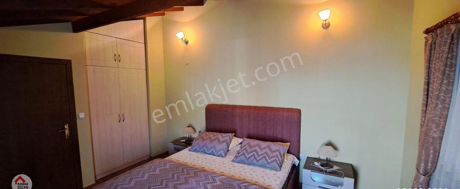 İzmir Menderes Özdere De Denize Yakın Yazlık Ve Kışlık İçin Uygun Ev 4 +1 Otoparklı Ferah Bir Yerde - Görsel 9