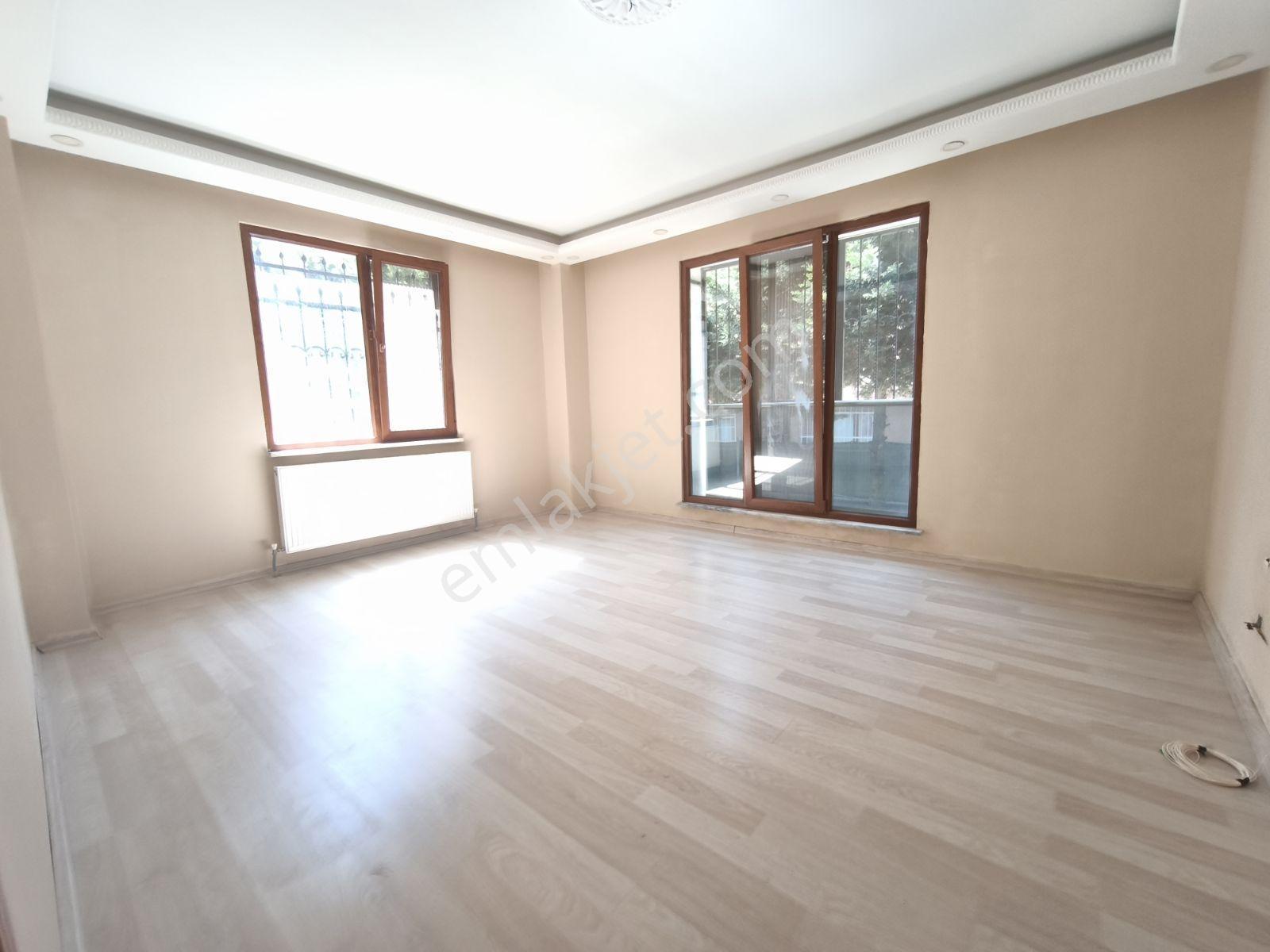 Madenler Metroya Yürüme Otoparklı Balkonlu 2.5+1 Kiralık - Görsel 23