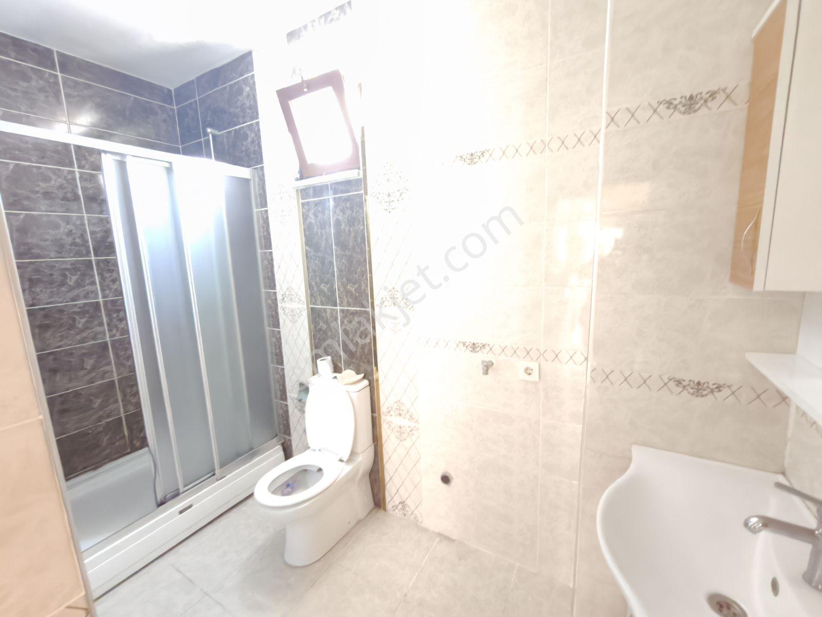 Madenler Metroya Yürüme Otoparklı Balkonlu 2.5+1 Kiralık - Görsel 4