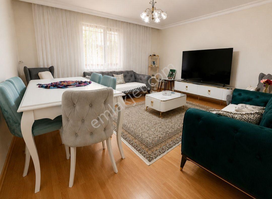 İnönü Mahallesi/hanlı Sokakta/metroya Yürüme Mesafesinde 4+1 - Görsel 20