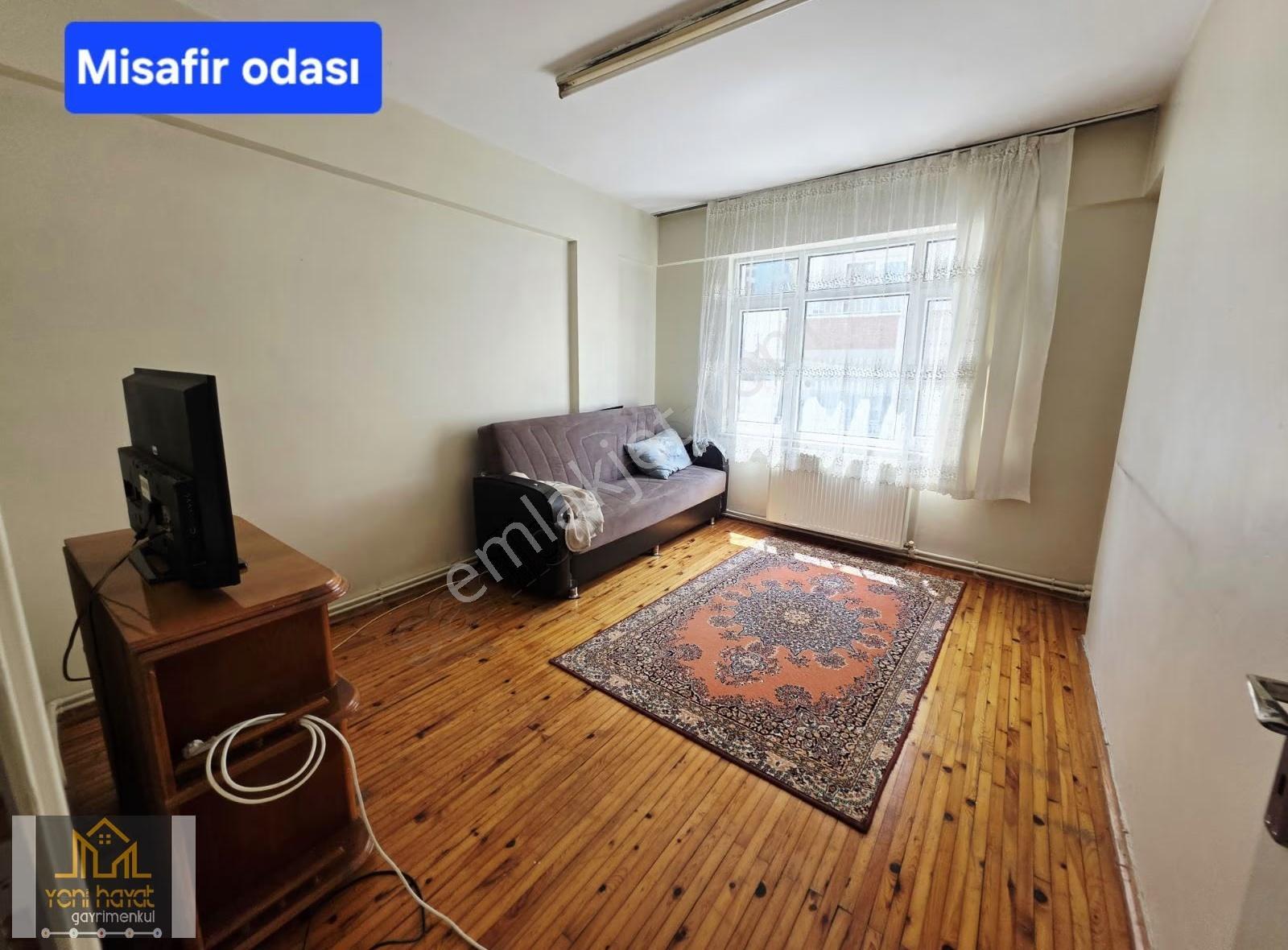Gazi Devlet Hastanesi Altında Ara Kat Satılık Geniş 3+1 Daire - Görsel 5