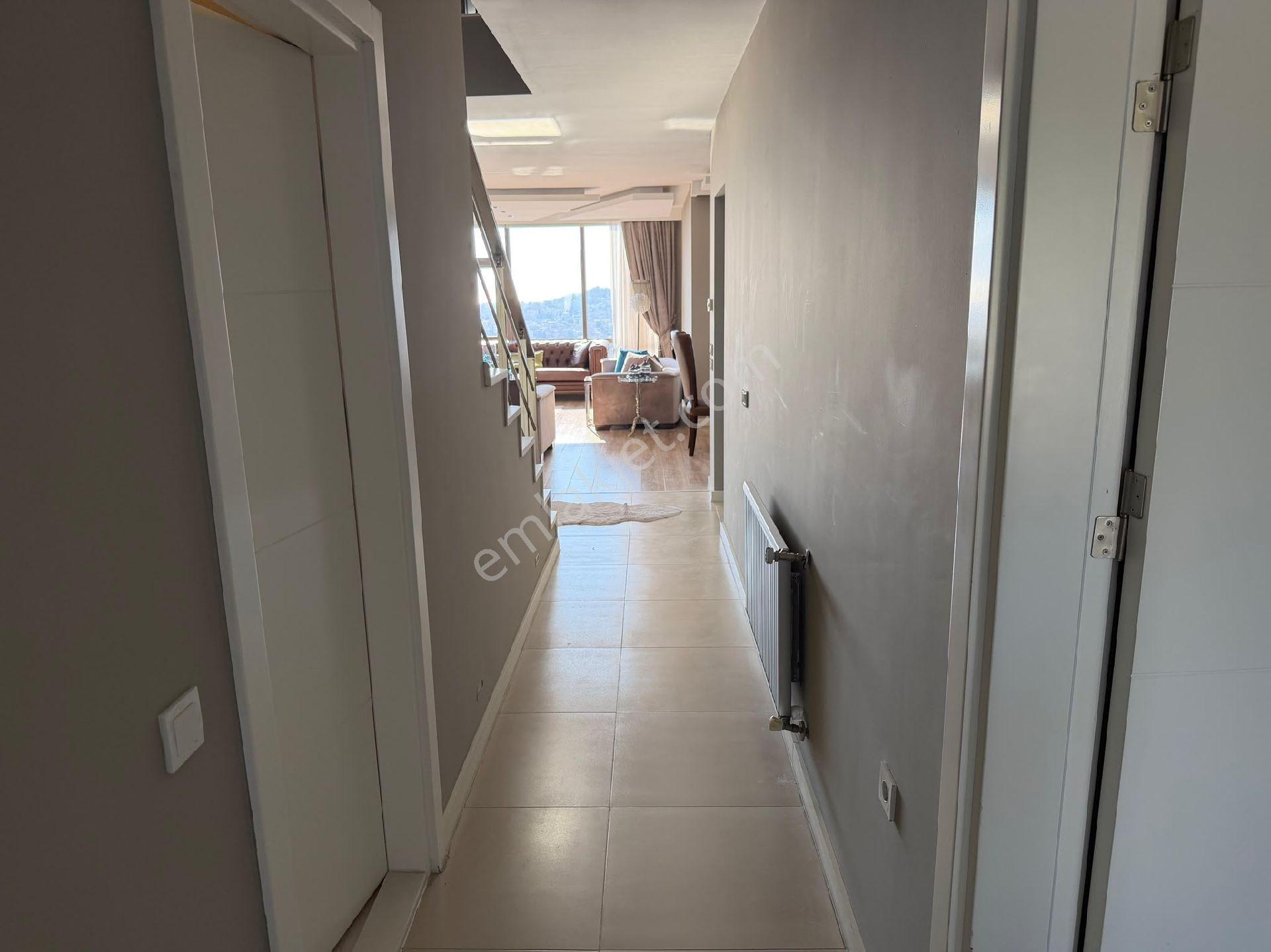 Kuşadası İkiçeşmelikte Full Deniz Manzaralı Satılık Süper 4+1 - Görsel 31