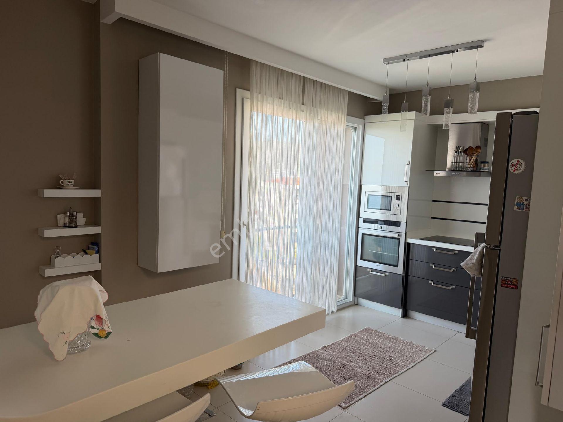 Kuşadası İkiçeşmelikte Full Deniz Manzaralı Satılık Süper 4+1 - Görsel 20