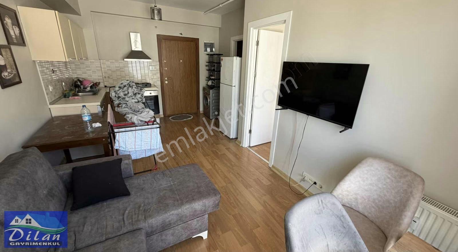 Site İçerisinde 1+1 Eşyalı Metrobüse 10 Dk Yürüme Mesafesinde - Görsel 2