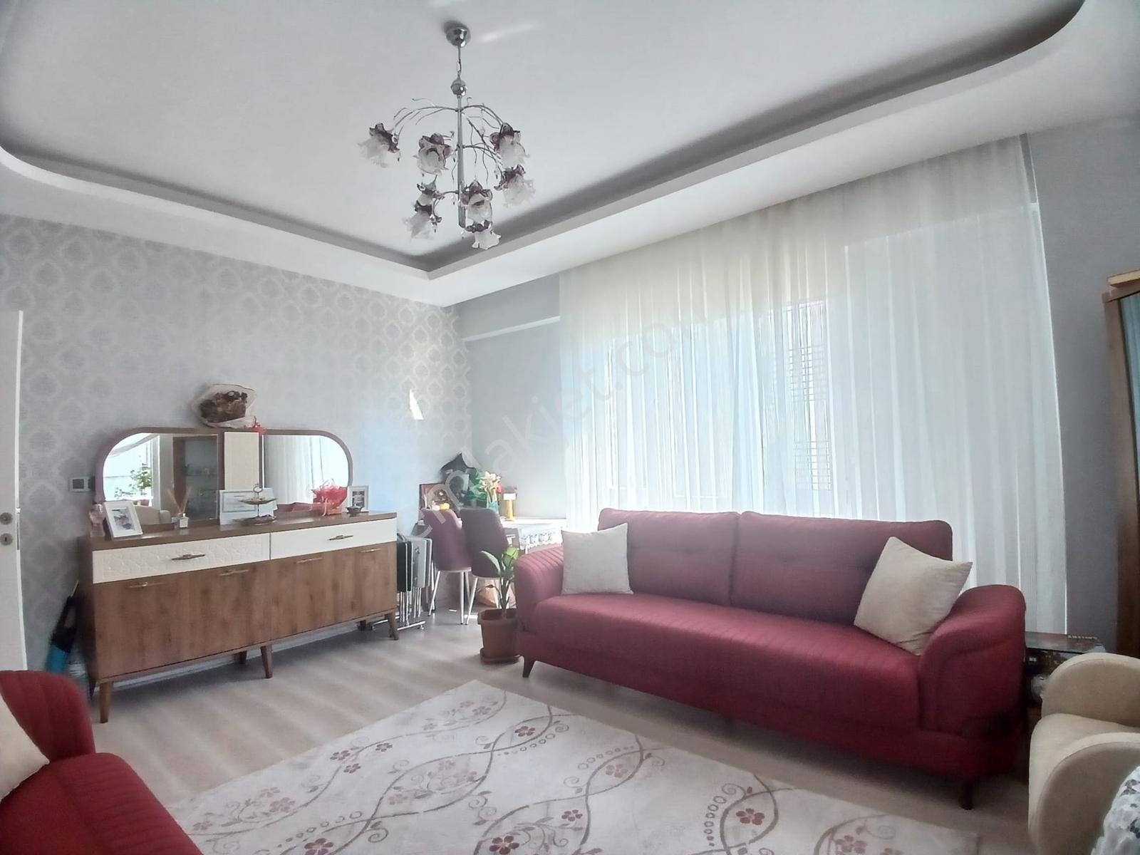 Şirintepe'de Güzel Loksayonda Temiz Bakımlı 3+1 Daire - Görsel 27