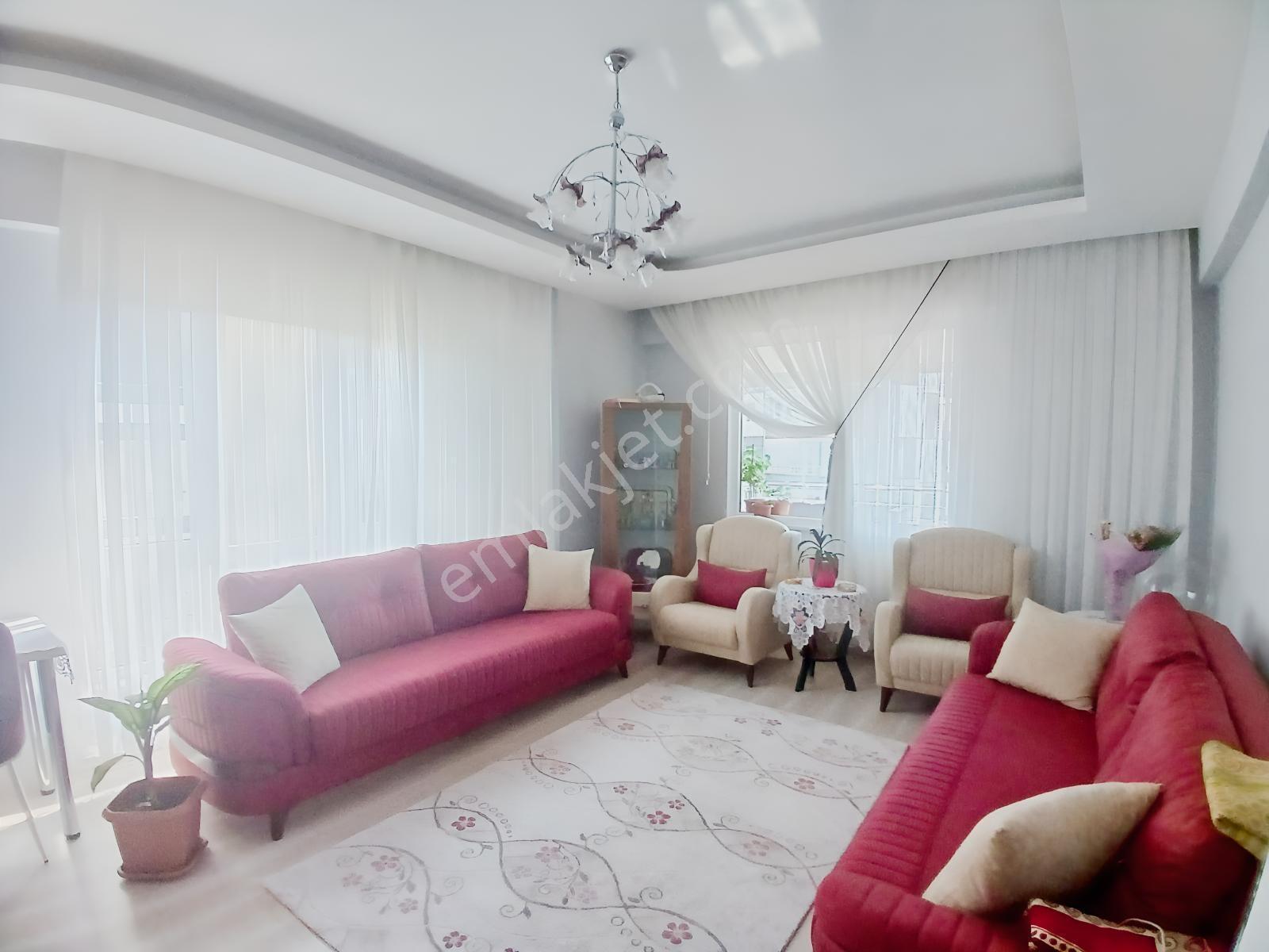 Şirintepe'de Güzel Loksayonda Temiz Bakımlı 3+1 Daire - Görsel 33