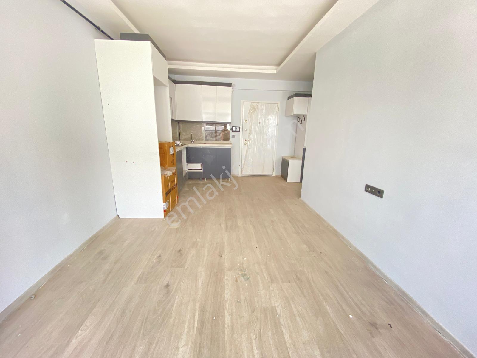 Alaçatı'dan İncek'te Uygun Fiyatlı 1+1 Kiralık Daire - Görsel 28