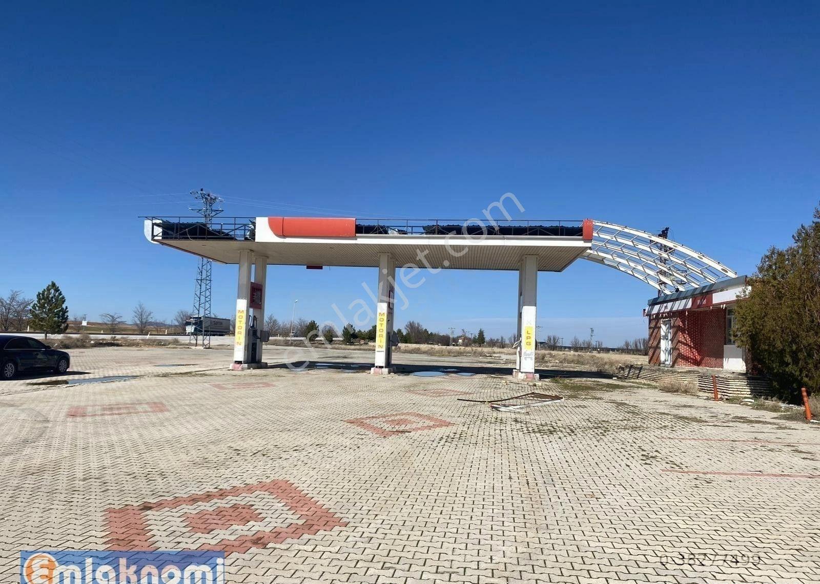 Emlaknomi'den Ana Yola Sıfır Cepheli Yatırımlık Kupon Parsel - Görsel 2