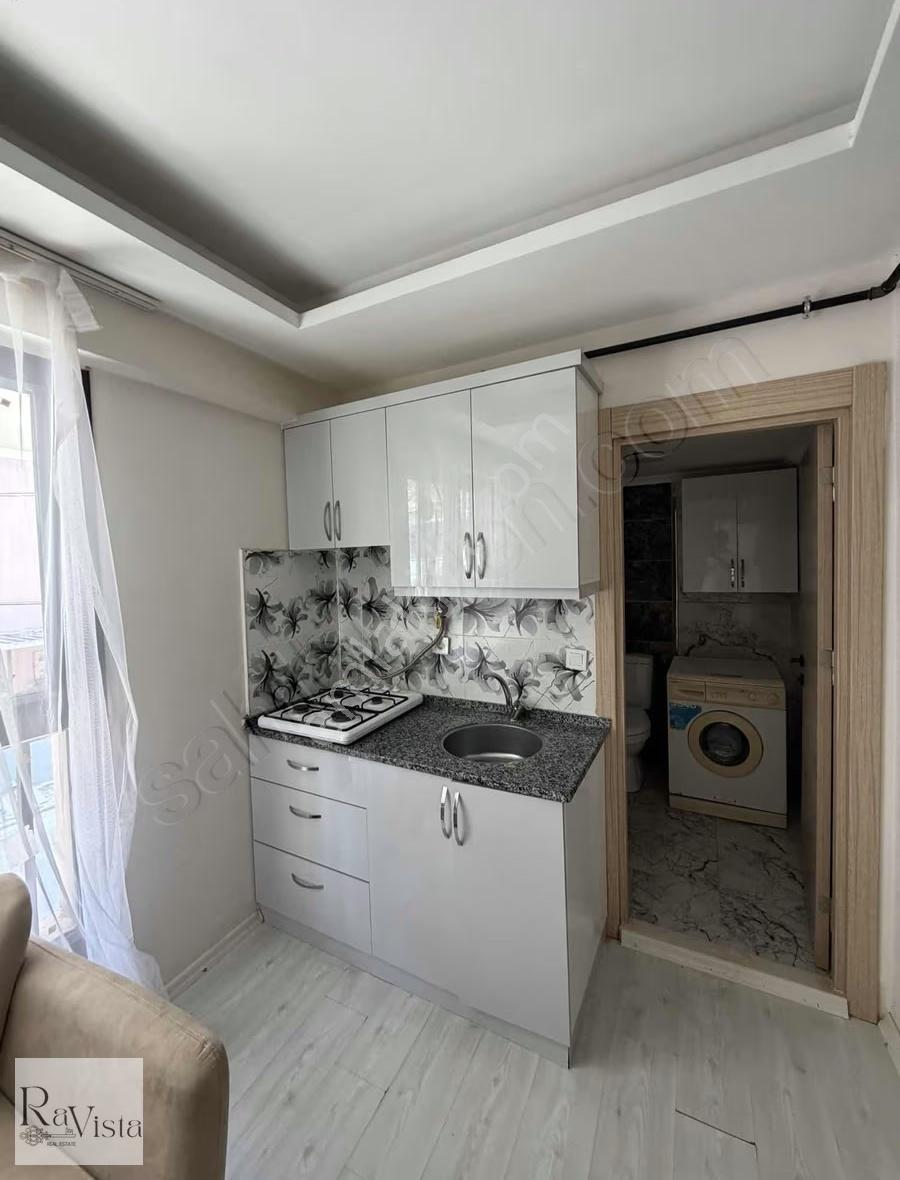 Buca Yıldız Mahallesi Yeni Bina Kiralık Eşyalı 1+1 Daire - Görsel 13