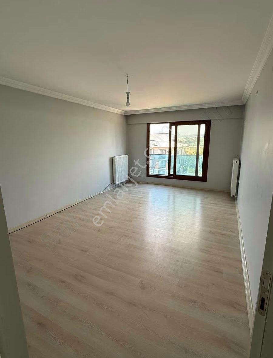 Turgutalp Mevki 3+1 Doğalgazlı Daire