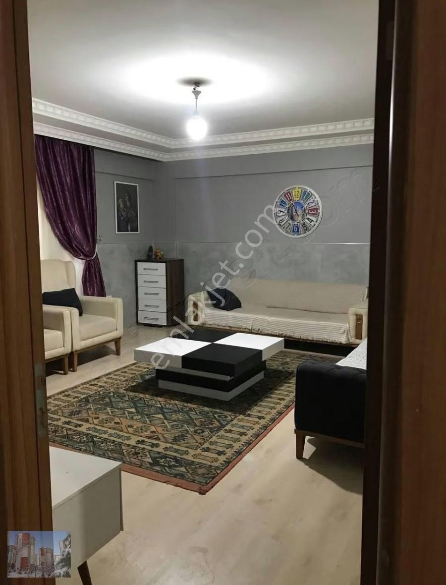 Demirlibahçe Metro Yakınında 3+1 Eşyalı Kiralık Daire