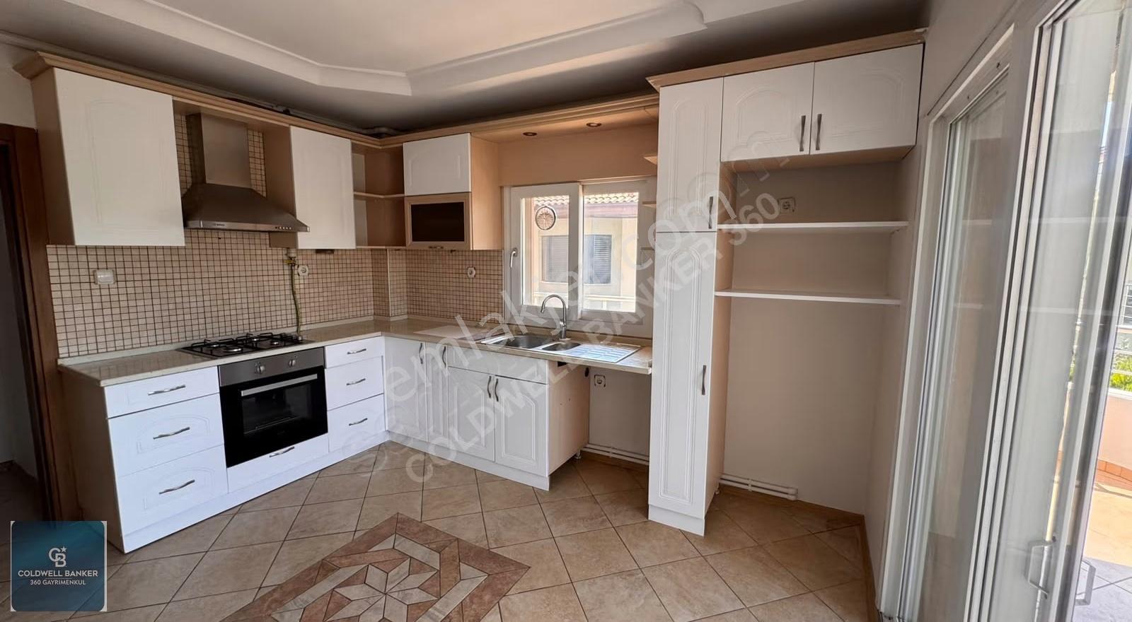 Güzelbahçe Yalı Mahallesinde Geniş Ve Ferah 3+1 Kiralık Daire - Görsel 21