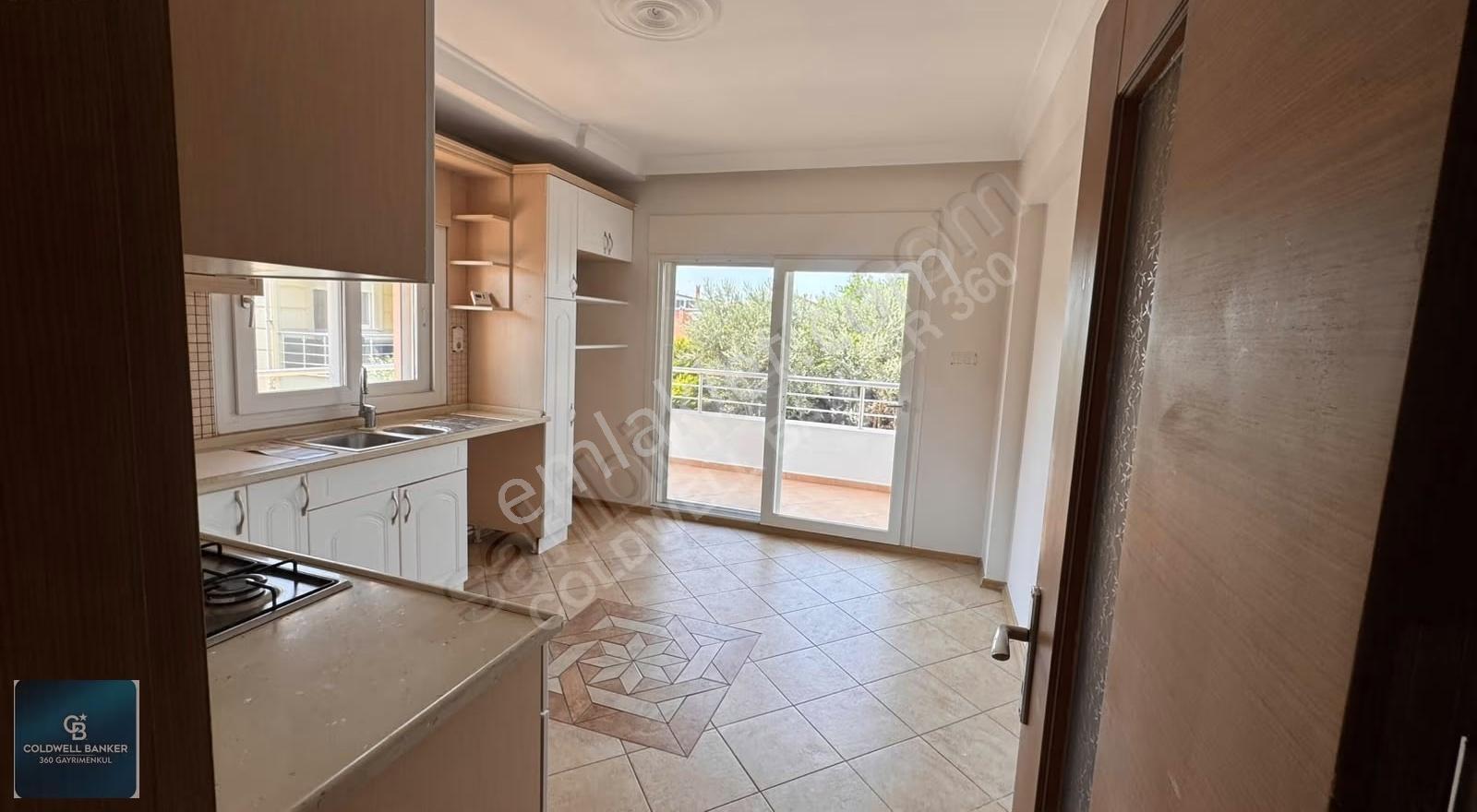 Güzelbahçe Yalı Mahallesinde Geniş Ve Ferah 3+1 Kiralık Daire - Görsel 15