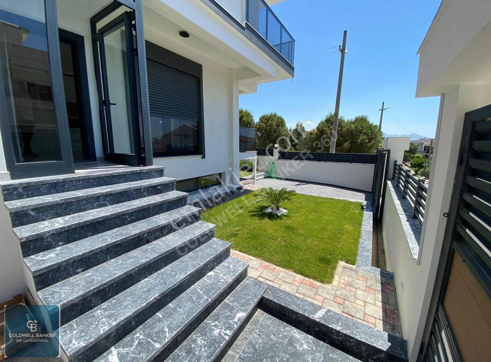 Çiğli, Aydınlıkevler Mah. 5+1 Satılık Lüks Villa - Görsel 21