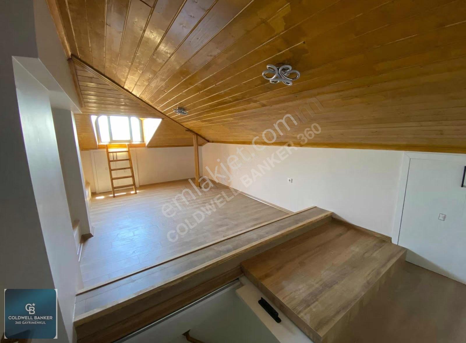 Çiğli, Aydınlıkevler Mah. 5+1 Satılık Lüks Villa - Görsel 16