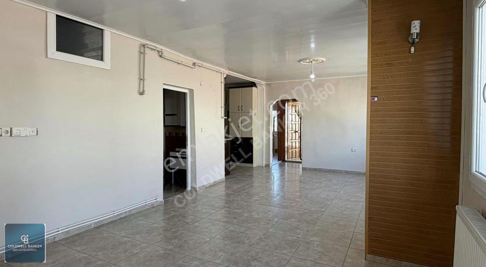 Buca Menderes Teraslı Ferah 3+1 Kiralık Daire - Görsel 16
