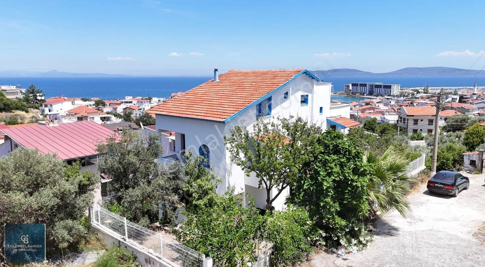 Karaburun Mordoğan'da Deniz Manzaralı 2 Adet 3+1 Müstakil Villa