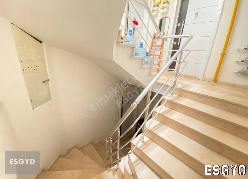 Esgyo'dan Adalar Arkası 2+0 Ayrımutfak Full Eşyalı Kiralık Daire - Görsel 3