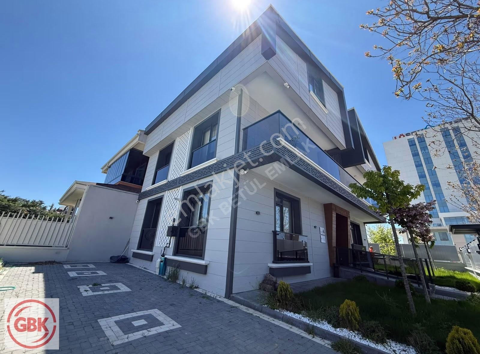 İncek'te Yeni, Modern, Bağımsız 2 Villa | Kurumsal Ofis Ve Yaşam - Görsel 5