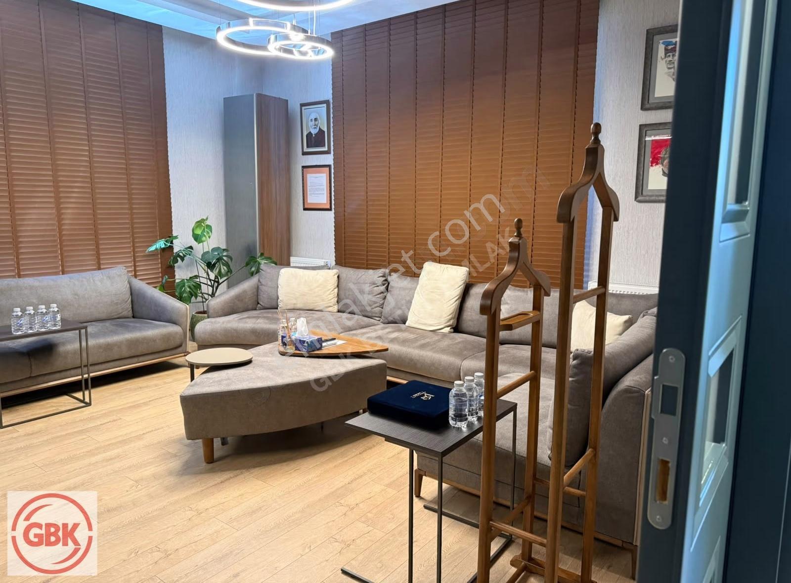 İncek'te Yeni, Modern, Bağımsız 2 Villa | Kurumsal Ofis Ve Yaşam - Görsel 27