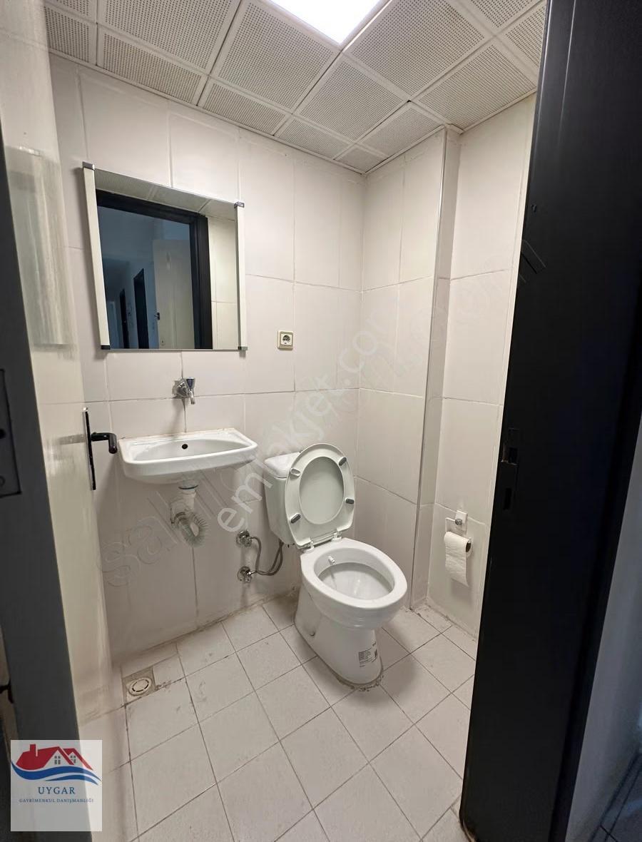 Bostanlı Başkent Hastanesi Arkasında Site İçinde Kiralık 4+1 - Görsel 17
