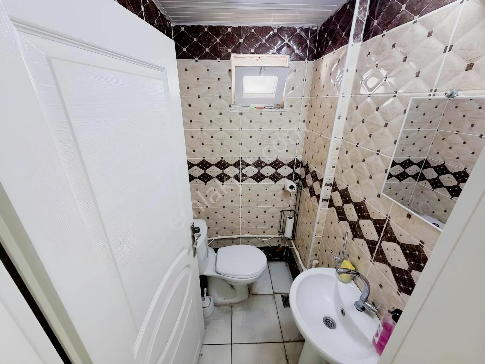 İki Katlı 180 M² Krediye Uygun Satılık Dükkan - Görsel 14