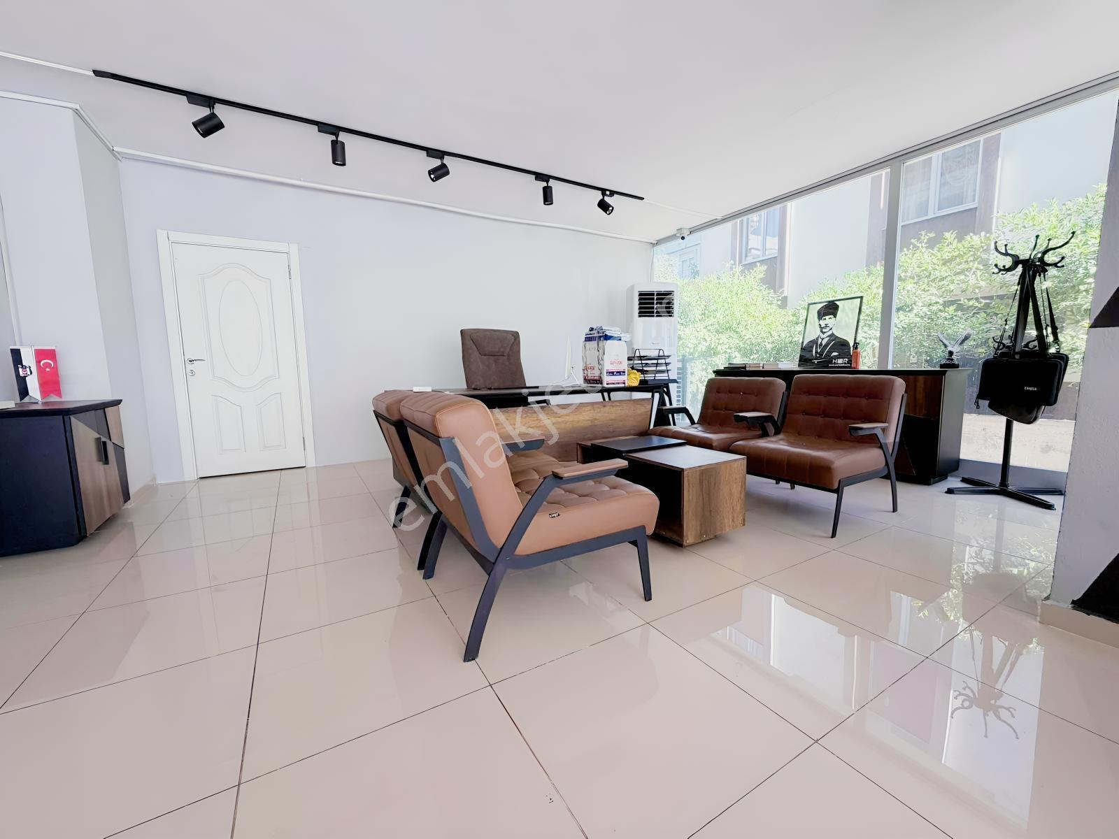 İki Katlı 180 M² Krediye Uygun Satılık Dükkan - Görsel 4