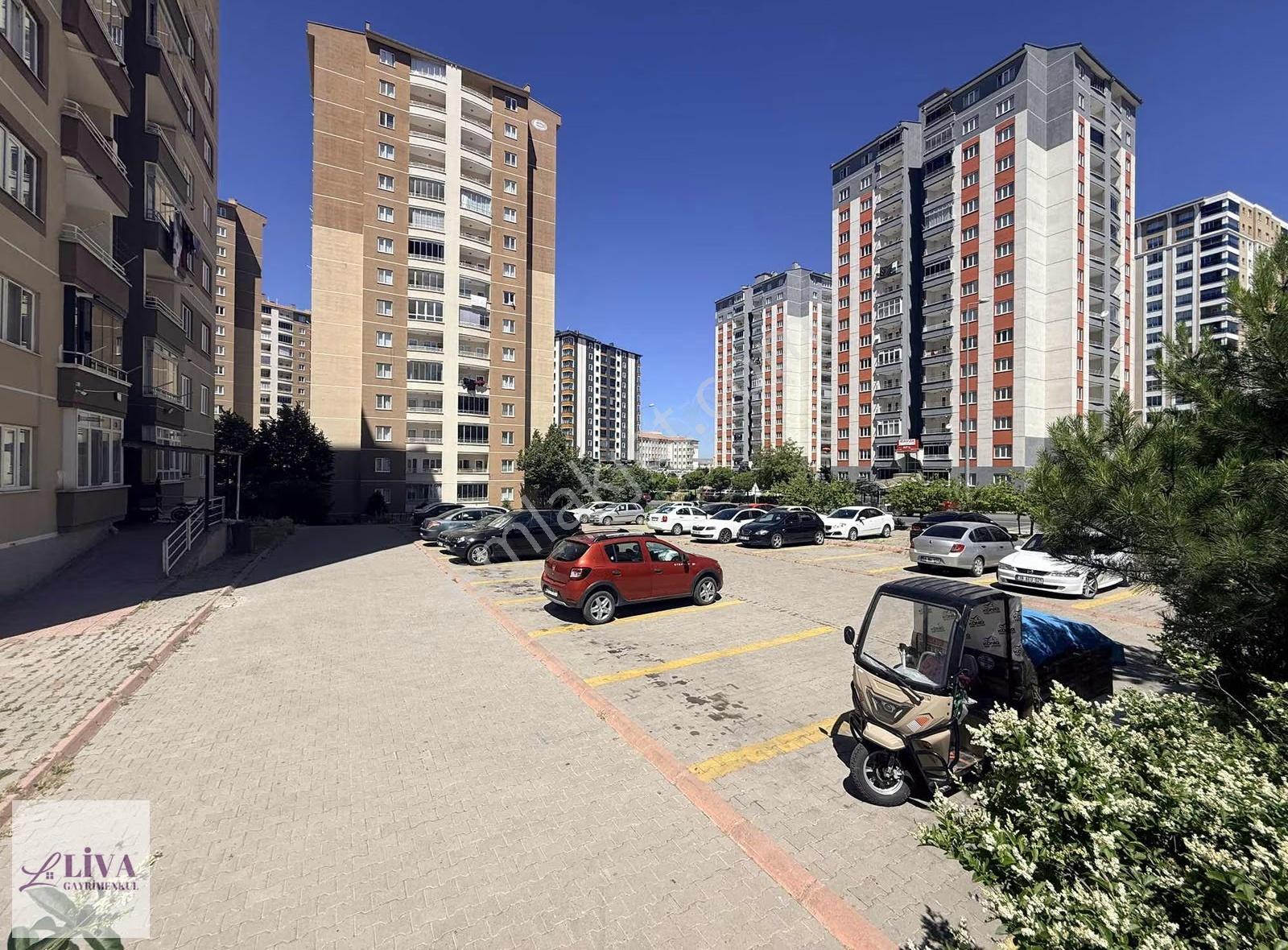 Liva'dan İldem C'de Lüks Full Yapılı Harika Daire - Görsel 10