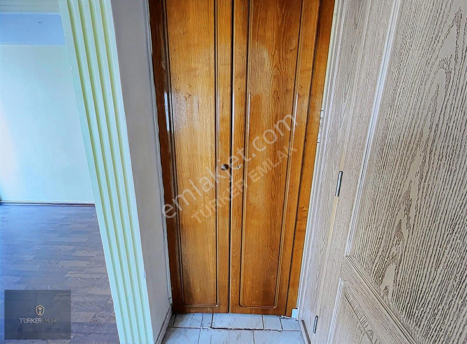 Türker Emlak-istiklal Cad.2+1 Daire Yada Ofis Olarak Kiralık - Görsel 23