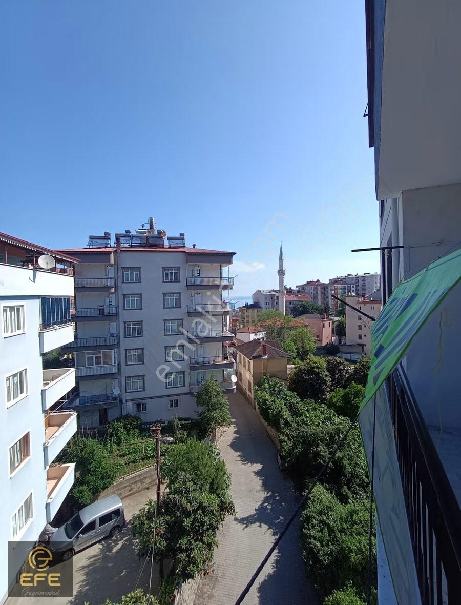 Efe Gayrimenkulden Akçaabatta Kiralık 2+1 Daire - Görsel 12