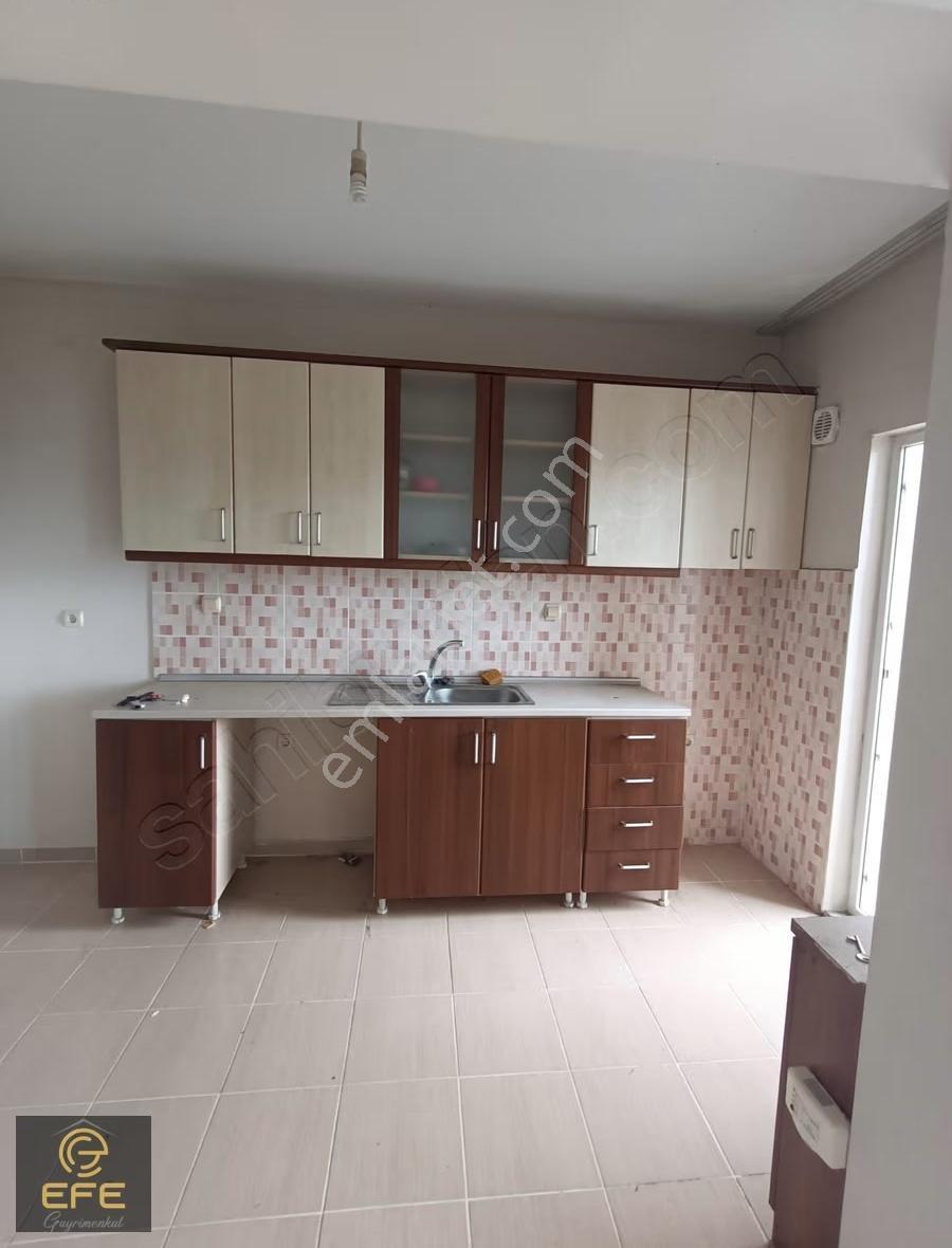 Efe Gayrimenkulden Sarıtaş Yeni Tokide Kiralık 2+1 Daire - Görsel 7