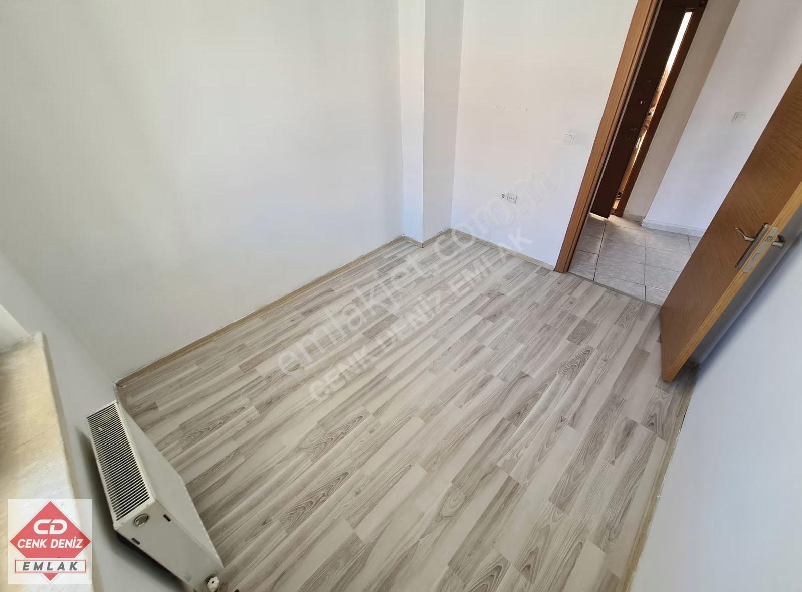 Sancaktepe İ.o. Yanı Cadde Paraleli Arakat Kiralık 3+1 Daire - Görsel 3
