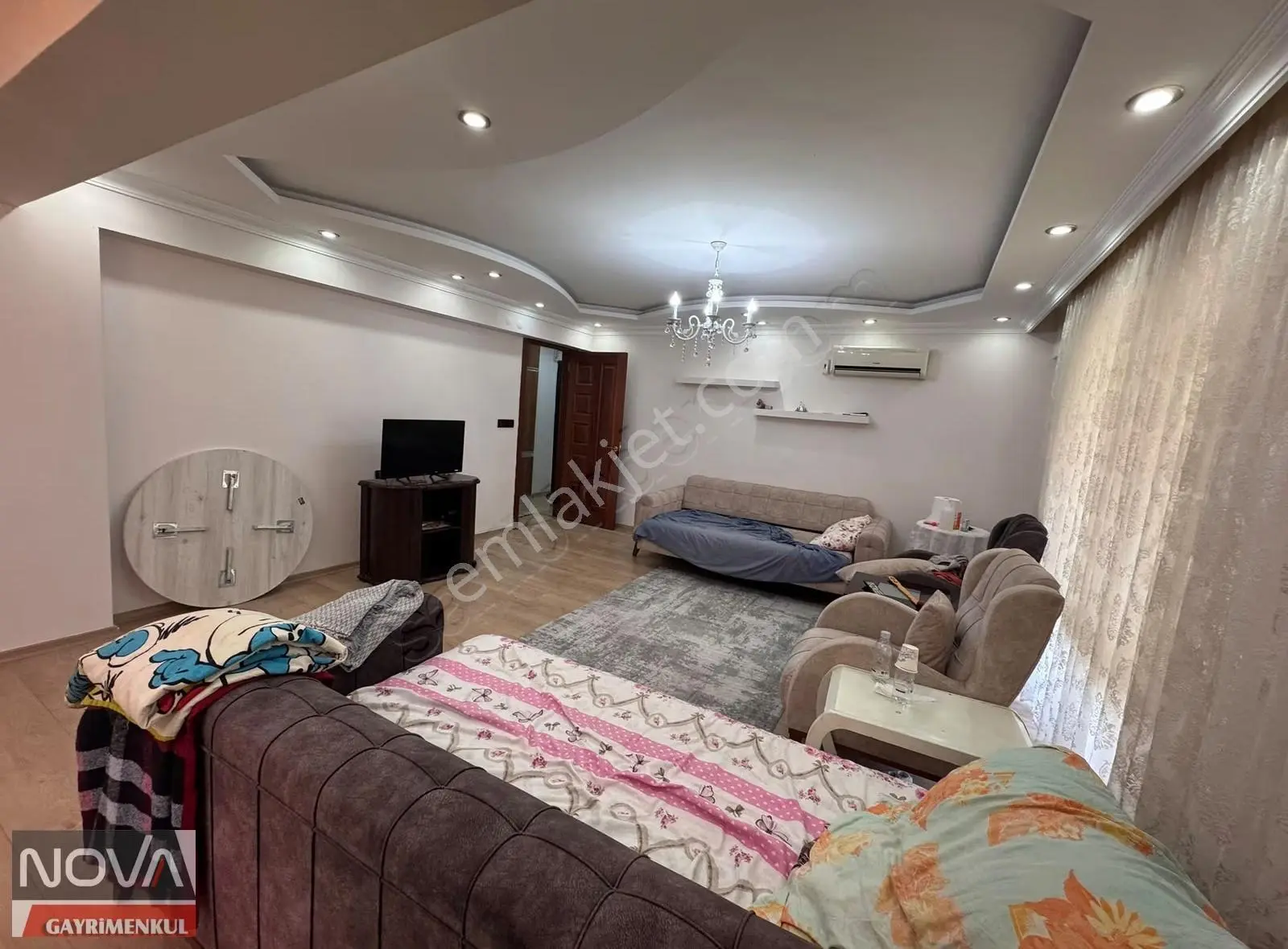 Güzelyurt Mah. Havuzlu Site İçinde Eşyalı Kiralık Bahçeli Daire - Görsel 5