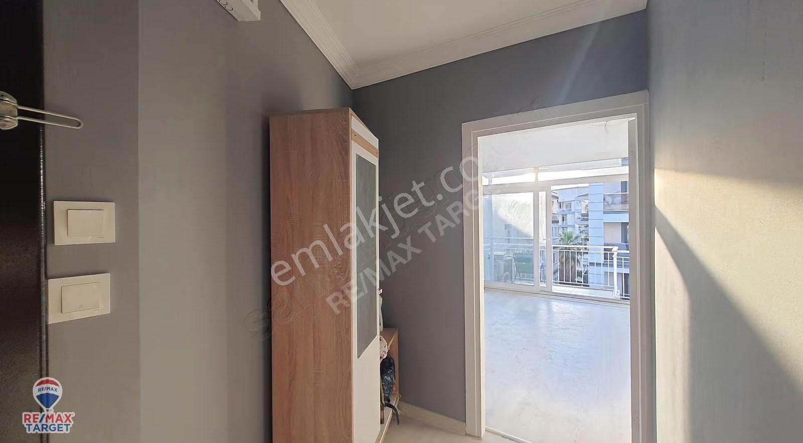 Karşıyaka Çarşı Akbank Sokağında 2+1 Yapılı Kiralık Daire - Görsel 10