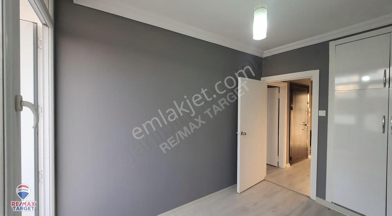 Karşıyaka Çarşı Akbank Sokağında 2+1 Yapılı Kiralık Daire - Görsel 19