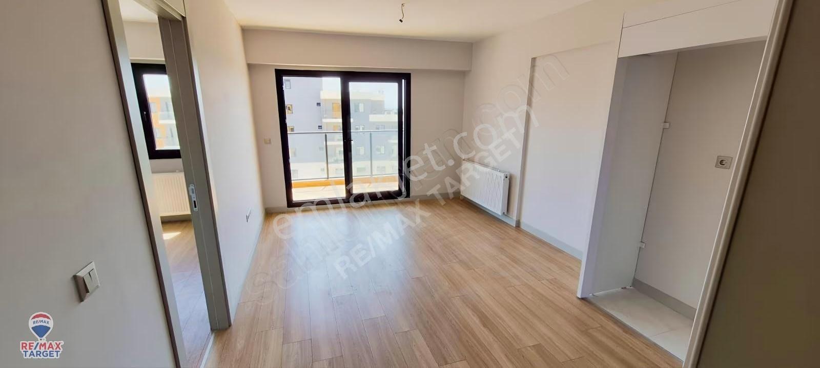 Çiğli Park Yaşam Atlantis Sitesinde Kiralık 1+1 Daire - Görsel 8