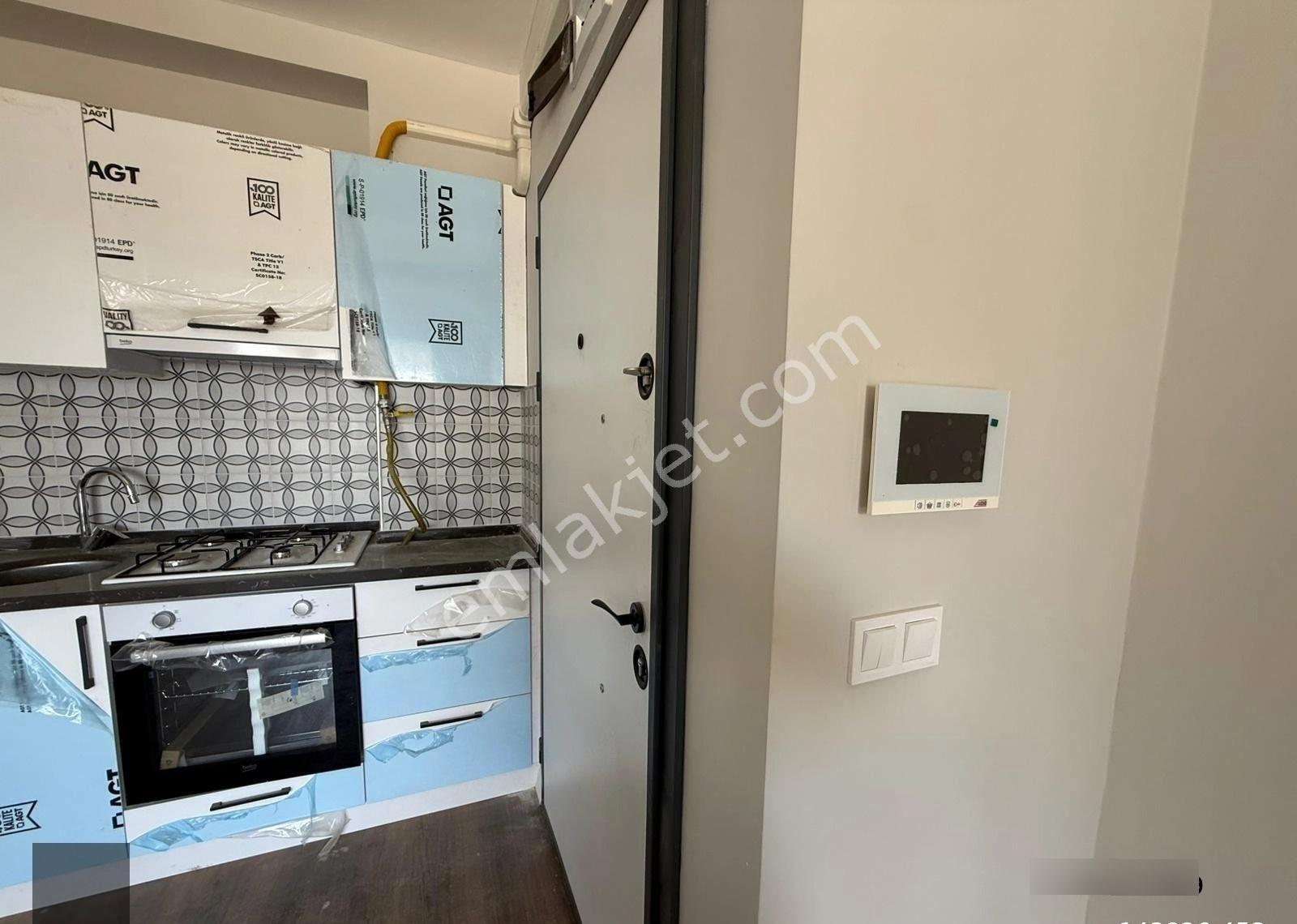Nexus'tan Atatürk Mah'de Belediye Binasının Yanında 1+1 Kiralık - Görsel 3
