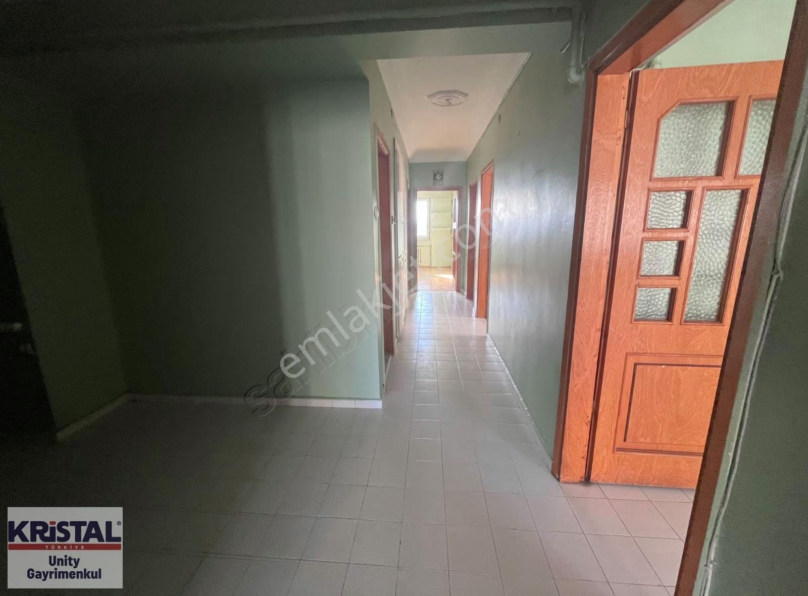 Atatürk Bulvarında Site İçi Satılık 4+1 Daire - Görsel 12